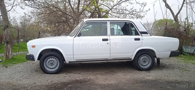 LADA (VAZ) 2107 2007, 95,000 km - 1.6 л - Şəki