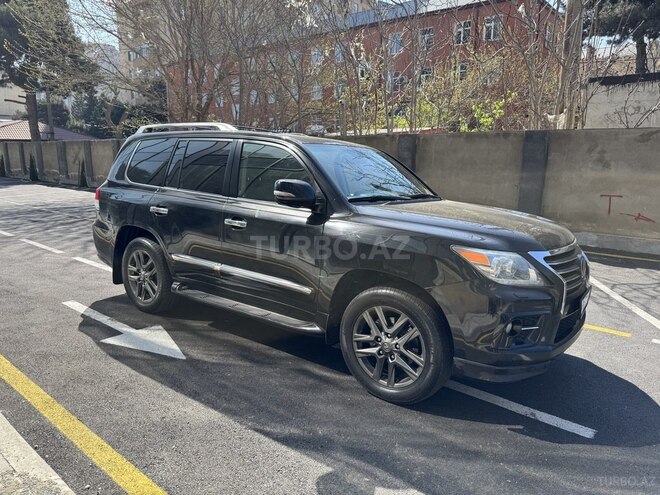 Lexus LX 570 2014, 251,000 km - 5.7 l - Bakı