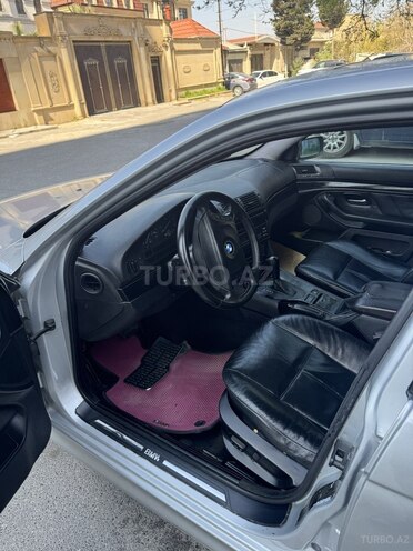 BMW 525 2002, 220,000 km - 2.5 l - Bakı