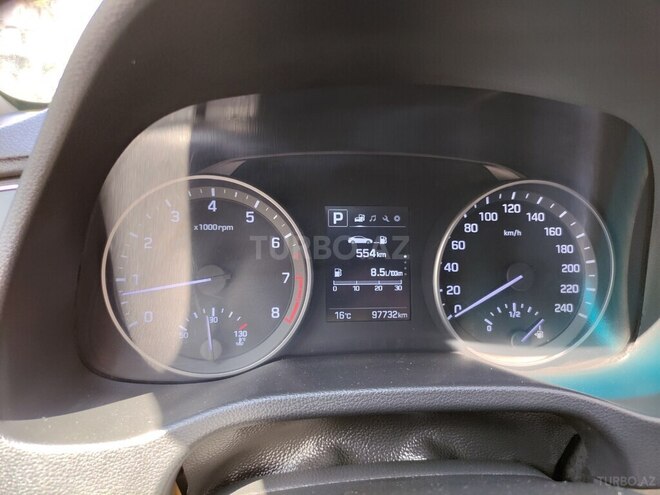 Hyundai Elantra 2019, 97,000 km - 2.0 l - Bakı