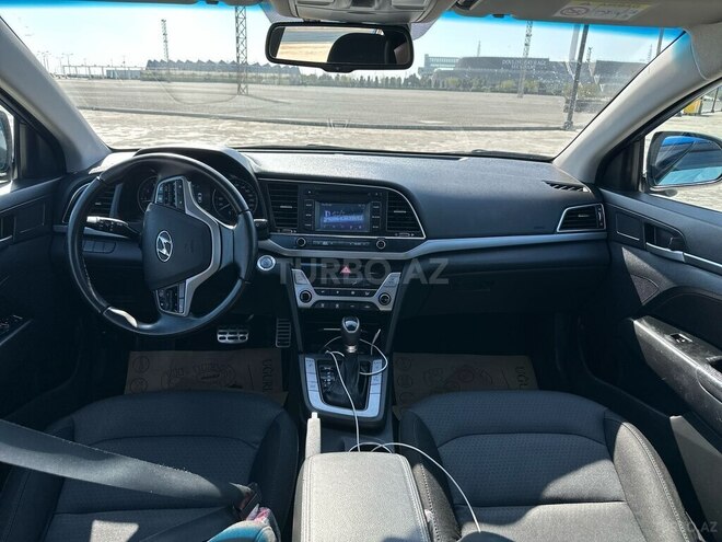 Hyundai Elantra 2019, 97,000 km - 2.0 l - Bakı