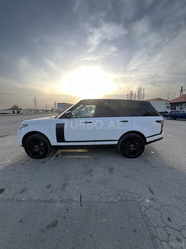 Land Rover Range Rover 2017, 180,000 km - 3.0 л - Ucar