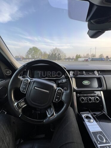 Land Rover Range Rover 2017, 180,000 km - 3.0 л - Ucar