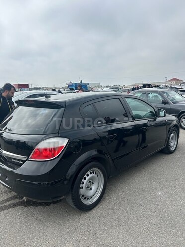 Opel Astra 2006, 130,000 km - 1.6 l - Bakı