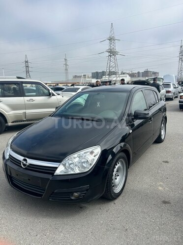 Opel Astra 2006, 130,000 km - 1.6 l - Bakı