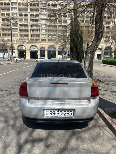 Opel Vectra 2002, 255,000 km - 2.2 л - Bakı