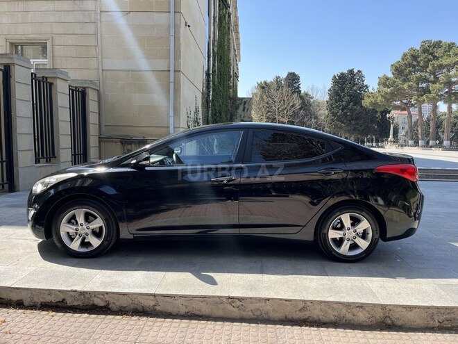 Hyundai Elantra 2013, 200,000 km - 1.8 l - Sumqayıt