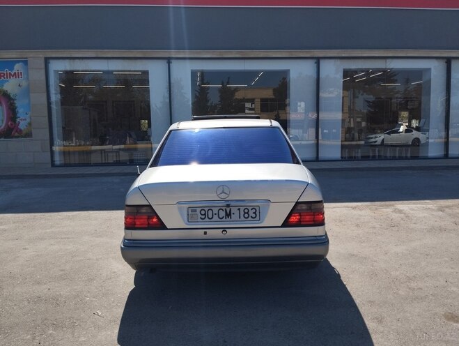 Mercedes E 220 1994, 510,197 km - 2.2 л - Beyləqan
