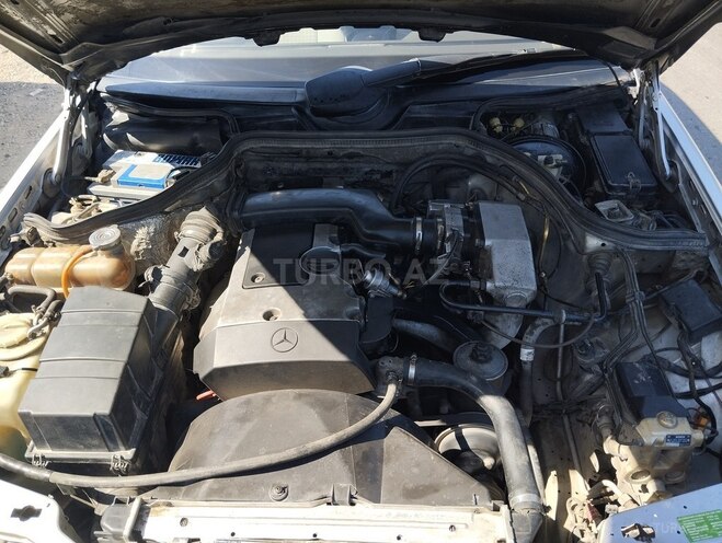 Mercedes E 220 1994, 510,197 km - 2.2 л - Beyləqan