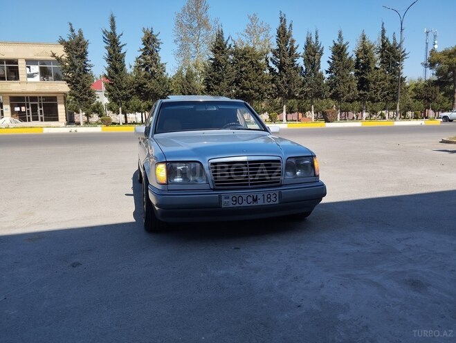 Mercedes E 220 1994, 510,197 km - 2.2 л - Beyləqan