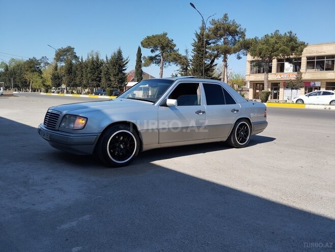 Mercedes E 220 1994, 510,197 km - 2.2 л - Beyləqan