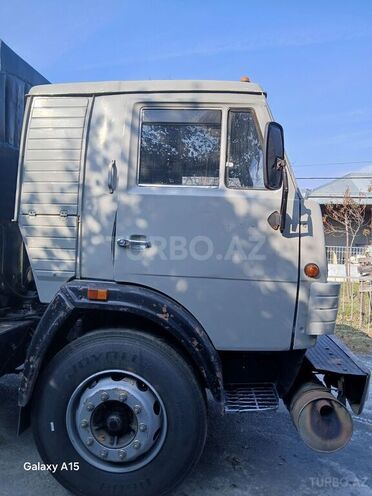 KamAz 53212 1991, 300,000 km - 11.0 l - Balakən