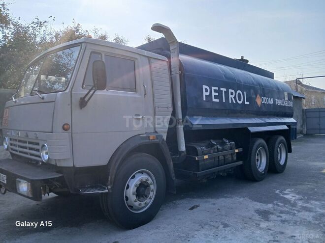 KamAz 53212 1991, 300,000 km - 11.0 l - Balakən