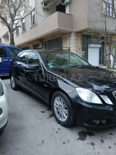 Mercedes E 220 d 2009, 206,000 km - 2.2 l - Bakı