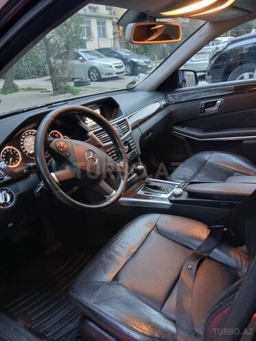 Mercedes E 220 d 2009, 206,000 km - 2.2 l - Bakı