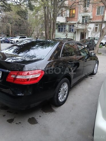 Mercedes E 220 d 2009, 206,000 km - 2.2 l - Bakı