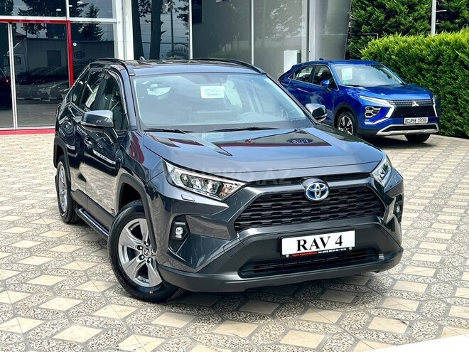 Toyota RAV4-6