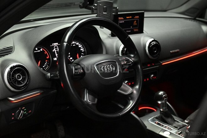 Audi A3 2014, 187,000 km - 1.8 l - Bakı