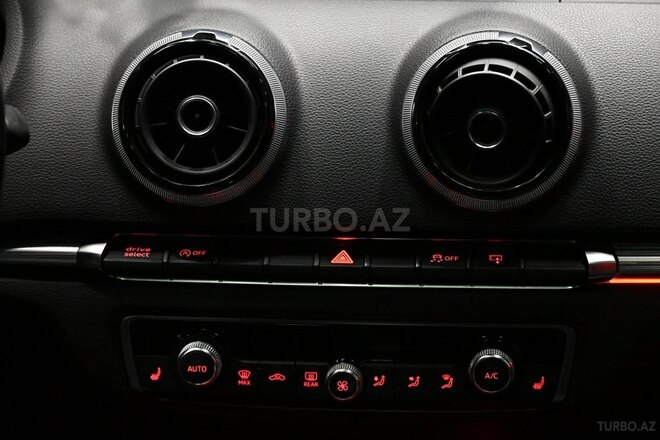 Audi A3 2014, 187,000 km - 1.8 l - Bakı
