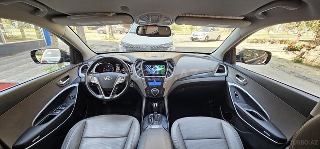 Hyundai Santa Fe-16
