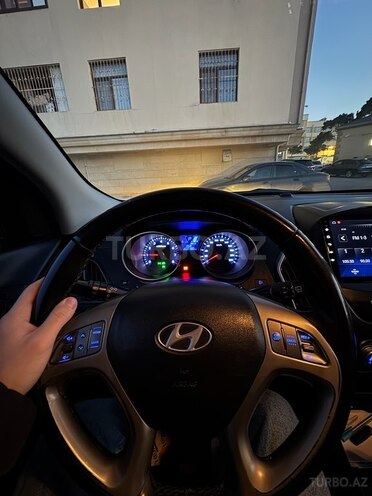 Hyundai ix35 2011, 200,000 km - 2.0 l - Bakı