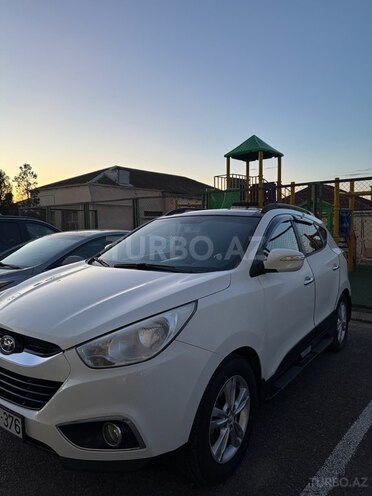 Hyundai ix35 2011, 200,000 km - 2.0 l - Bakı