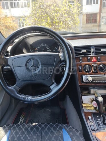 Mercedes C 200 1995, 310,000 km - 2.0 л - Hacıqabul