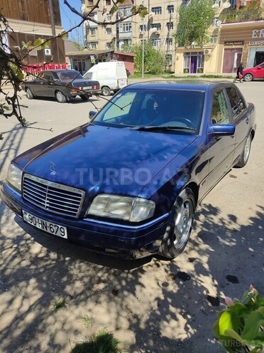 Mercedes C 200 1995, 310,000 km - 2.0 л - Hacıqabul