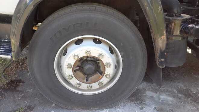 KamAz 53212 1991, 300,000 km - 11.0 l - Balakən