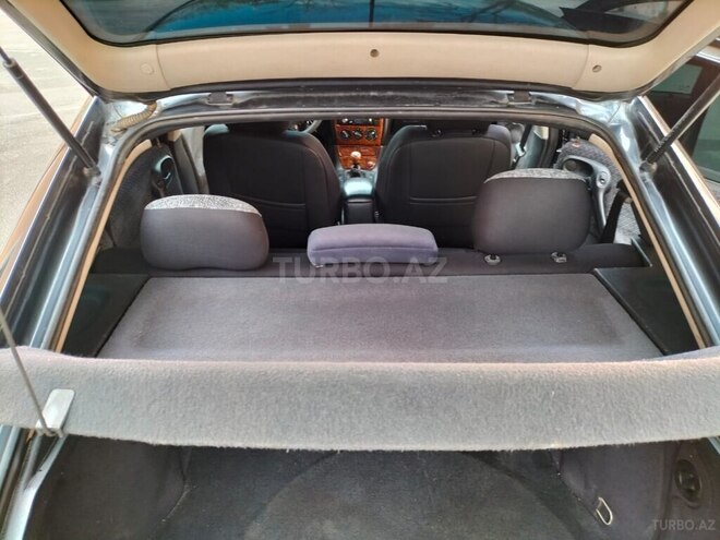 Opel Vectra 1996, 510,000 km - 2.0 l - Qazax