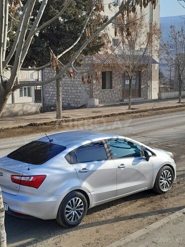 Kia Rio 2016, 215,000 km - 1.6 l - Ağdam