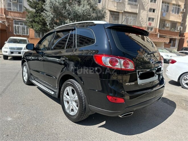 Hyundai Santa Fe 2010, 233,800 km - 2.4 l - Bakı