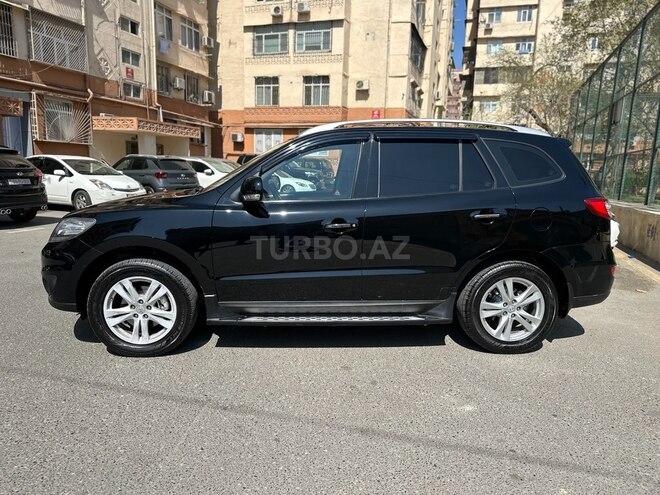 Hyundai Santa Fe 2010, 233,800 km - 2.4 l - Bakı