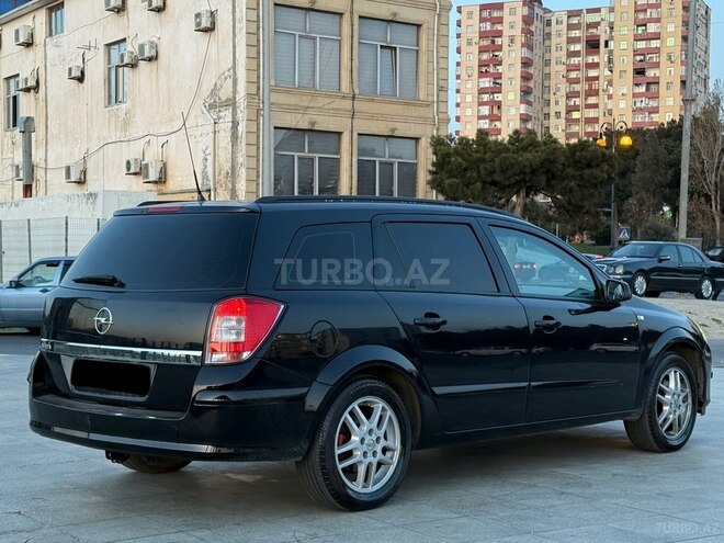 Opel Astra 2007, 230,000 km - 1.4 л - Bakı