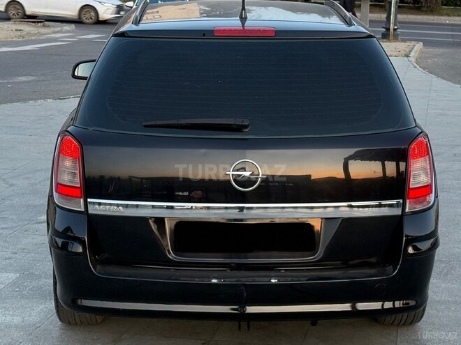 Opel Astra 2007, 230,000 km - 1.4 л - Bakı