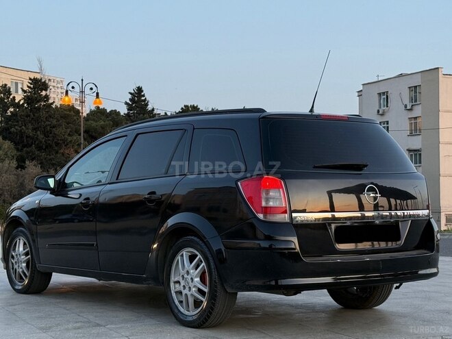 Opel Astra 2007, 230,000 km - 1.4 л - Bakı