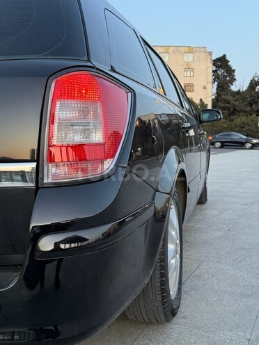 Opel Astra 2007, 230,000 km - 1.4 л - Bakı