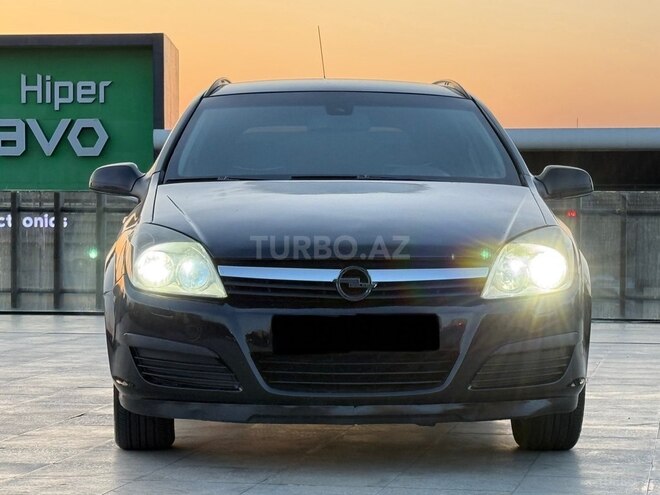 Opel Astra 2007, 230,000 km - 1.4 л - Bakı