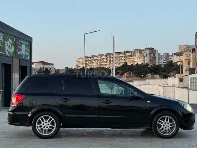 Opel Astra 2007, 230,000 km - 1.4 л - Bakı
