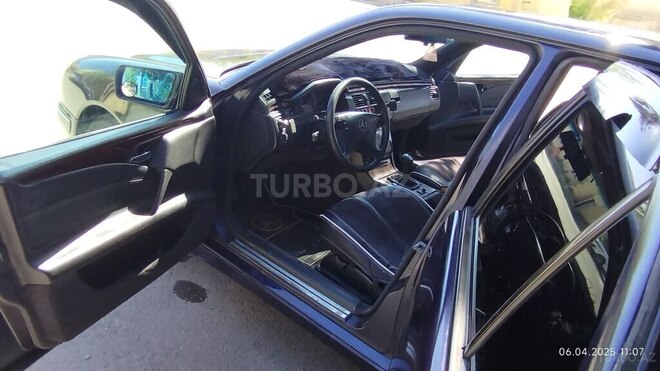 Mercedes E 220 d 1997, 348,512 km - 2.2 l - İmişli