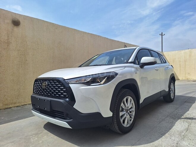 Toyota Corolla Cross 2025, 0 km - 2.0 л - Bakı