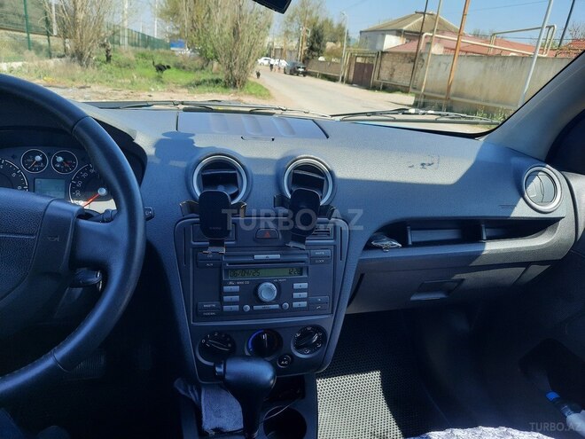 Ford Fusion 2011, 131,500 km - 1.6 l - Bakı