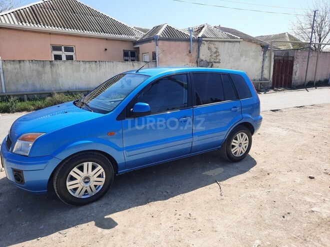 Ford Fusion 2011, 131,500 km - 1.6 l - Bakı