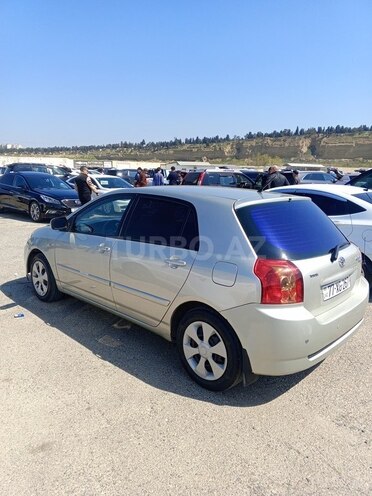 Toyota Corolla 2006, 320,000 km - 1.4 l - Bakı
