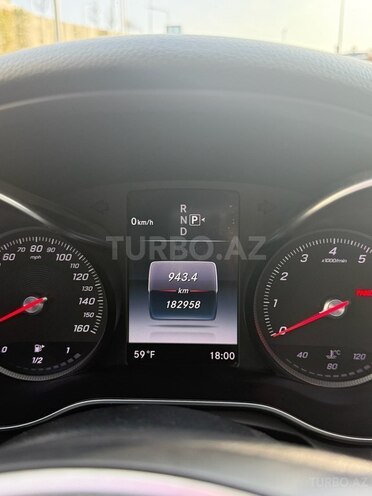 Mercedes C 300 4MATIC 2015, 182,958 km - 2.0 л - Bakı