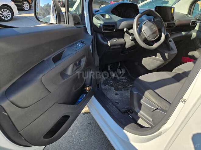 Peugeot Partner 2023, 18,000 km - 1.6 l - Bakı