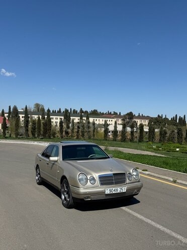 Mercedes E 280 1998, 288,000 km - 2.8 l - Gəncə