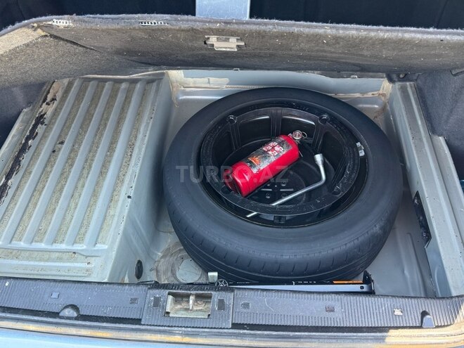 Mercedes E 280 1998, 288,000 km - 2.8 l - Gəncə
