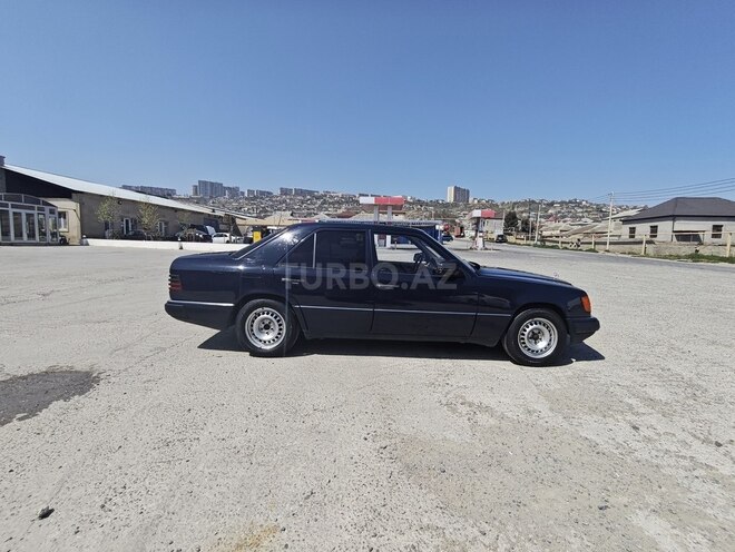 Mercedes E 200 d 1989, 370,000 km - 2.0 l - Bakı