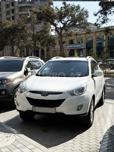 Hyundai ix35 2013, 107,000 km - 2.0 l - Bakı